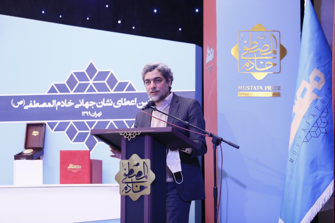 خیرین و واقفین علمی نشان جهانی خادم المصطفی(ص) دریافت کردند خیرین و واقفین علمی نشان جهانی خادم المصطفی(ص) دریافت کردند