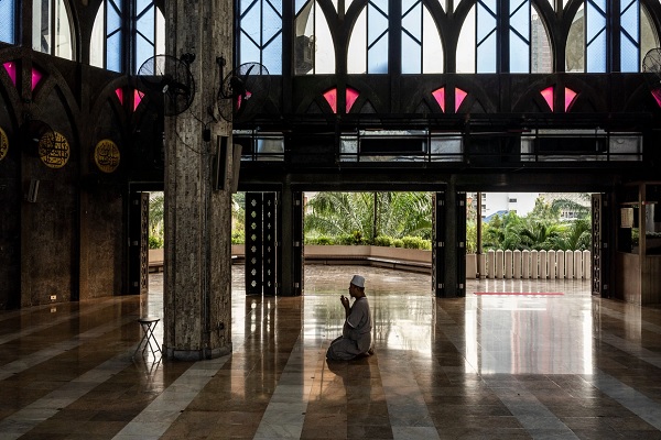 تاثیر تعطیلی مساجد بر آیین&zwnj;های رمضان در کشورهای مختلف جهان + عکس