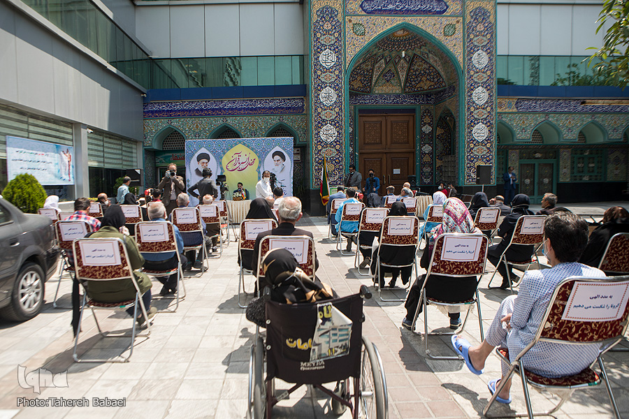 میزبانی بیمارستان خاتمالانبیا از محفل انس با قرآن + عکس میزبانی بیمارستان خاتمالانبیا از محفل انس با قرآن + عکس