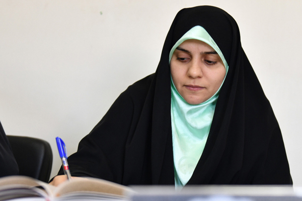 الهام ماندگارمهر الهام ماندگارمهر