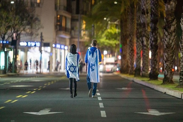 از رشد آمار قربانیان کرونا در جهان تا قرنطینه 500 کارمند ریاست جمهوری هند از رشد آمار قربانیان کرونا در جهان تا قرنطینه 500 کارمند ریاست جمهوری هند