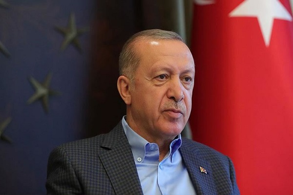 از رشد آمار قربانیان کرونا در جهان تا قرنطینه 500 کارمند ریاست جمهوری هند از رشد آمار قربانیان کرونا در جهان تا قرنطینه 500 کارمند ریاست جمهوری هند