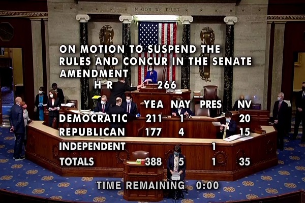 از پیشنهاد درمانی عجیب ترامپ تا امیدواری به کاهش شیوع کرونا در تابستان