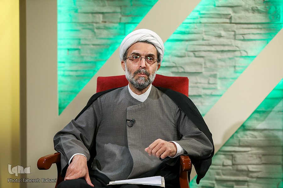 فیلم |حجت&zwnj;الاسلاممحمود متوسل، مدرس حوزه و دانشگاه