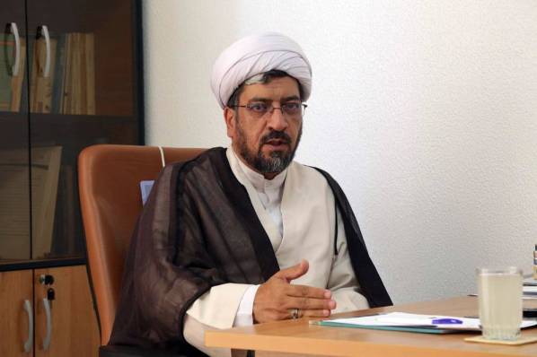 مطالبهگری جهانی برای آزادسازی زیارت بقیع ایجاد کنیم