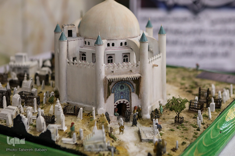 رونمایی از ماکت شبیه&zwnj;سازی قبرستان بقیع پیش از تخریب