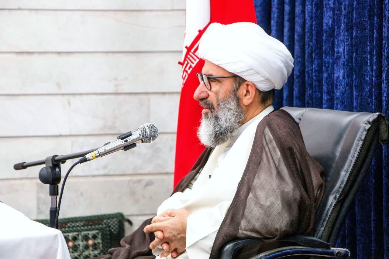 اهتمام شارع در درجه اول بر اقامه دین است، نه احکام فرعیه فردی اهتمام شارع در درجه اول بر اقامه دین است، نه احکام فرعیه فردی