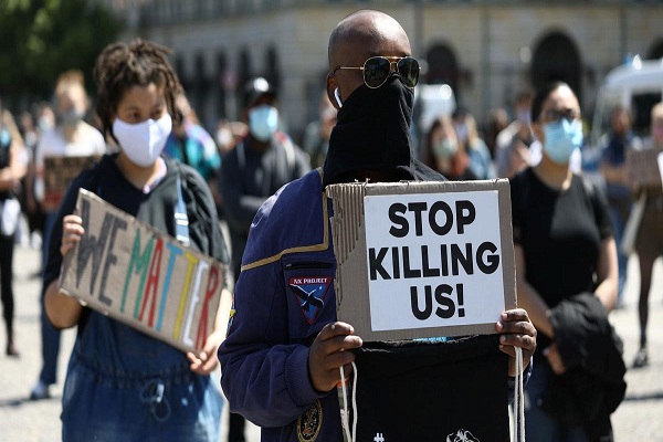 چرا بیشتر مردم حامی اعتراضات هستند ؟