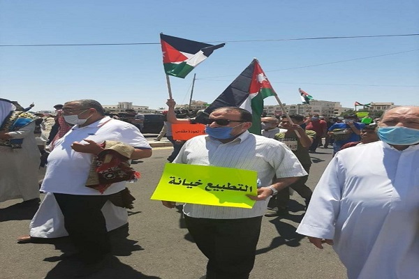 تجمع اعتراضی احزاب سیاسی اردن در مقابل سفارت آمریکا تجمع اعتراضی احزاب سیاسی اردن در مقابل سفارت آمریکا