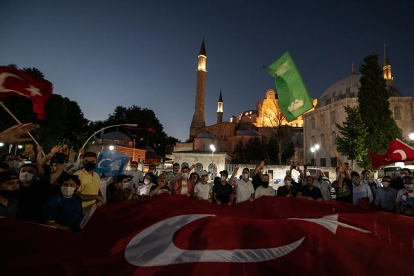 تبدیل موزه ایاصوفیه به مسجد؛ موج شادی همراه با انتقادات