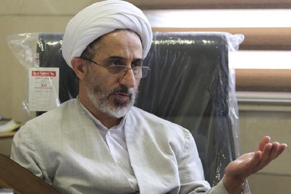 حجت&zwnj;الاسلام والمسلمین مهدی رستم&zwnj;نژاد معاون آموزش حوزه&zwnj;های علمیه