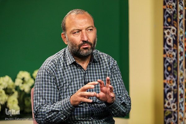 رسول آذرسرا، مستندساز و کارگردان