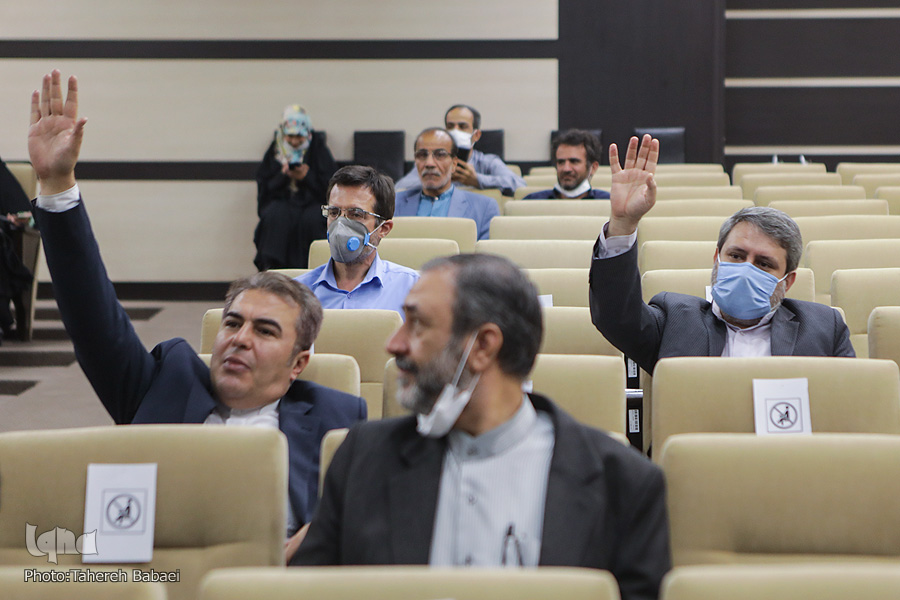 آغاز اجرای 1454 و وزیر بهداشت در کمیسیون توسعه پژوهش قرآن در نظام سلامت