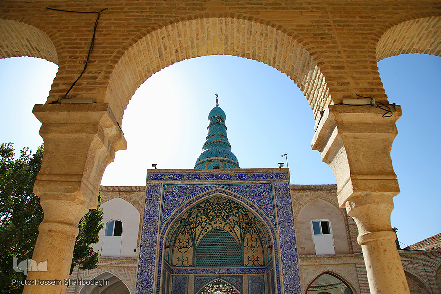 آستان امامزادگان