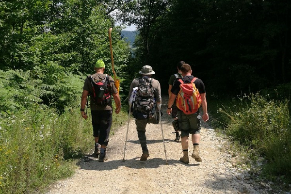 شنبه/روایتی از «جاده مرگ» بوسنی و داغی که بر دل مسلمانان ماند شنبه/روایتی از «جاده مرگ» بوسنی و داغی که بر دل مسلمانان ماند