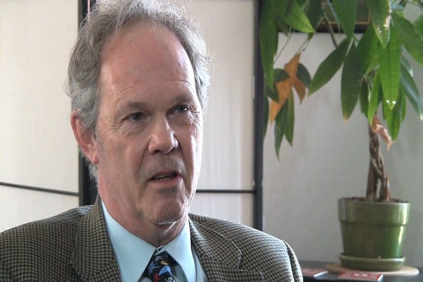 مایکل وولفی؛ شاعر و نویسنده دو کتاب پیرامون حج سهشنبه//وقتی بزرگترین تجمع مسلمانان غربیان را به شرق میکشاند