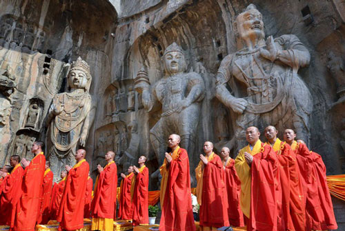 نگاهی به مناسک حج در ادیان و آیینها نگاهی به مناسک حج در ادیان و آیینها