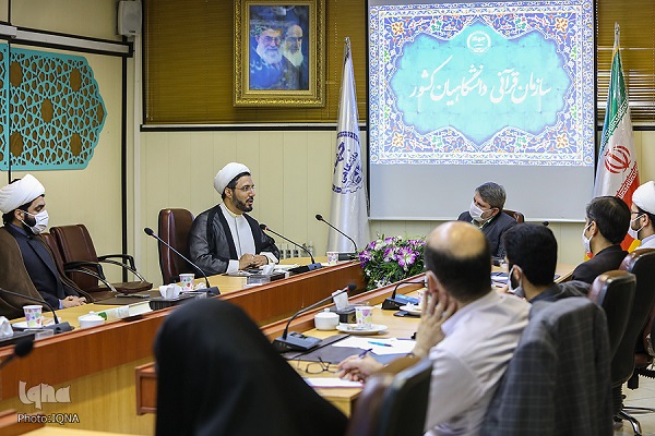 از ترجمه مناسب با زبان اروپایی&zwnj;ها تا نبود متولی واحد در حوزه بین&zwnj;الملل