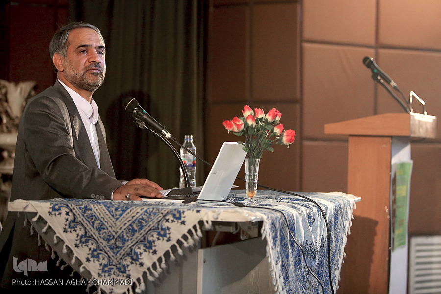 شنبه/ ارتباط غدیر، نهجالبلاغه و بیانیه گام دوم انقلاب/ عمل محور گام دوم باشد