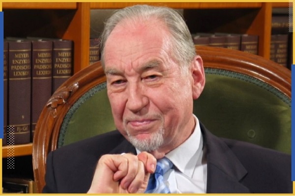 آماده// از نازیسم تا اسلام / دیدگاه &laquo;مراد هافمن&raquo; درباره فریضه حج // گزارش