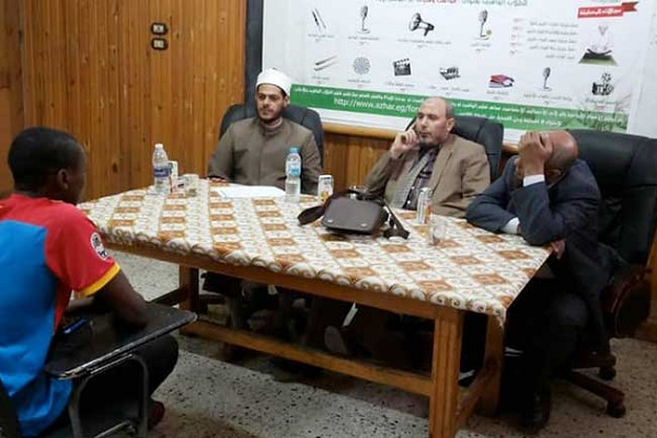 برگزاری مسابقات قرآن و سخنرانی از سوی الازهر مصر +عکس