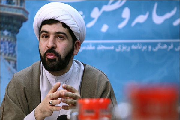 روضههای خانگی و توسلات فردی فرهنگسازی شود / پرهیز مسئولان از تصمیمات خلقالساعه مرتضی وافی