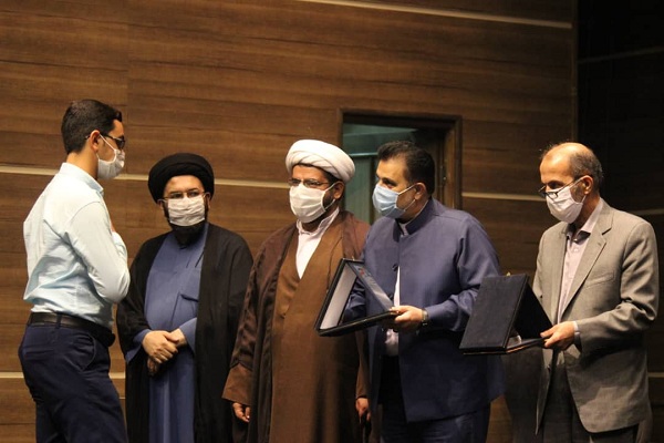 اُسوهایها سیزدهمین دوره آموزشی خود را آغاز کردند/ تجلیل از خدمات قرآنی «محمدعلی خواجهپیری» اُسوهایها سیزدهمین دوره آموزشی خود را آغاز کردند/ تجلیل از خدمات قرآنی «محمدعلی خواجهپیری»