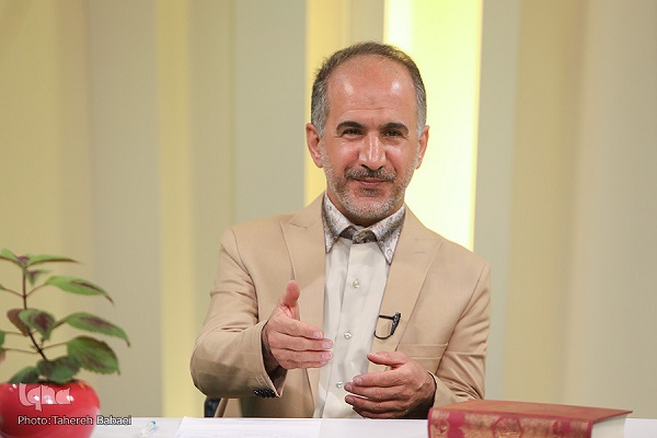 روش&zwnj;های تدبر در قرآن | آیا لازم است حجاب داشته باشیم؟ + فیلم