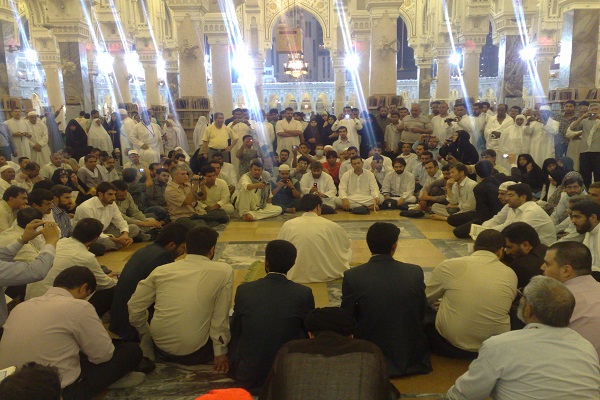 عنایت رهبر انقلاب به عملکرد کاروان قرآنی نور در سال 89 / شگفتی اساتید عربستانی از تلاوت قراء ایرانی عنایت رهبر انقلاب به عملکرد کاروان قرآنی نور در سال 89 / شگفتی اساتید عربستانی از تلاوت قراء ایرانی