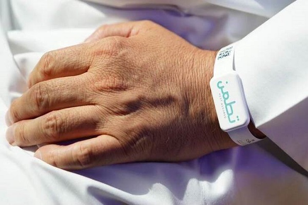 حج 1441 در سایه کرونا با دستبند هوشمند و سنگ&zwnj;ریزه&zwnj;های ضدعفونی شده