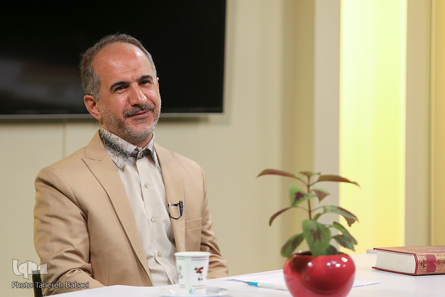 اسماعیل عاکفی