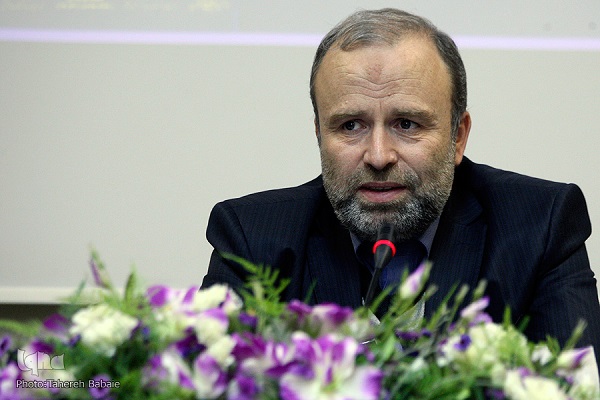 کار قرآنی مناقشه برانگیز است ابوالفضل خوش منش