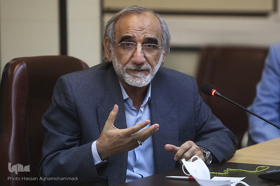 شهیدی که مصداق &laquo;الَّذِينَ آمَنُوا يُقَاتِلُونَ فِي سَبِيلِ اللَّهِ&raquo; بود / یادی از تلاوت&zwnj;های فاخر احمد انصاری&zwnj;اصیل