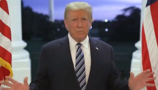 از مناظره پشت طلق شیشهای تا مقصر دانستن دولت ترامپ در شیوع کرونا از مناظره پشت طلق شیشهای تا مقصر دانستن دولت ترامپ در شیوع کرونا