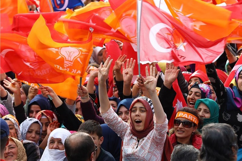 حزب عدالت و توسعه ترکیه و استفاده ابزاری از اسلام حزب عدالت و توسعه ترکیه و استفاده ابزاری از اسلام