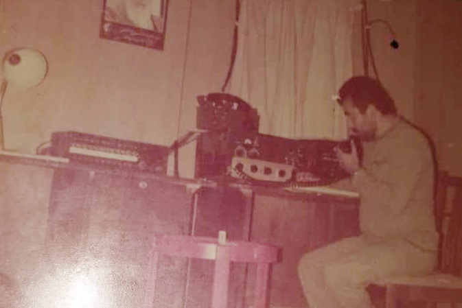 روزهای سخت محاصره در کوه آربابای بانه / شوق شنیدن و آموختن قرآن در جبههها روزهای سخت محاصره در کوه آربابای بانه / شوق شنیدن و آموختن قرآن در جبههها