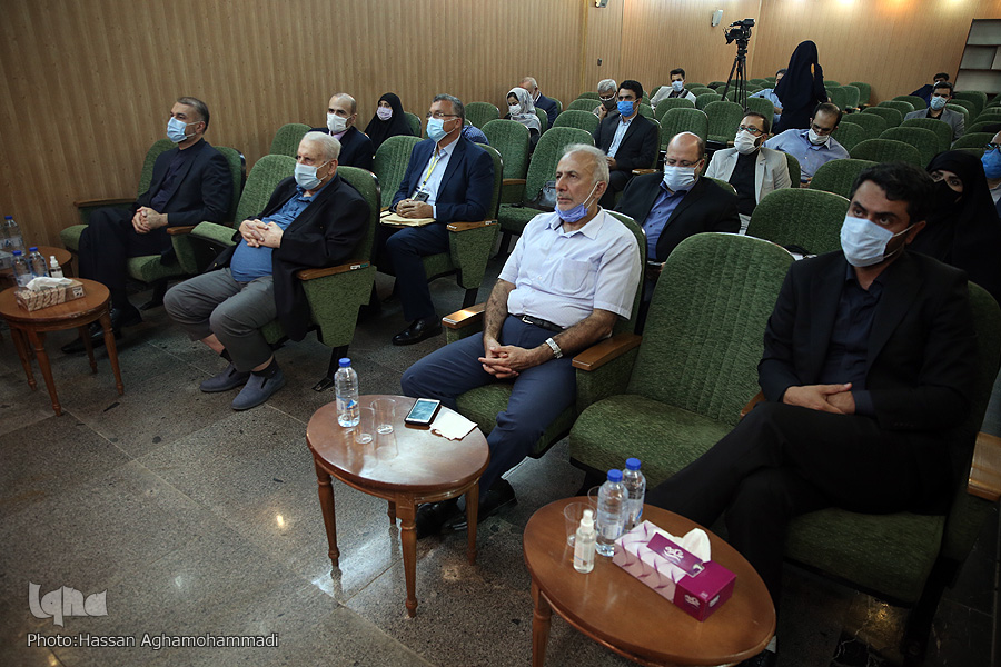 هدف طرح&zwnj;های منطقه&zwnj;ای آمریکا، تجزیه کشورهای اسلامی است / منطقه مشروعیت اسرائیل را نمی&zwnj;پذیرد