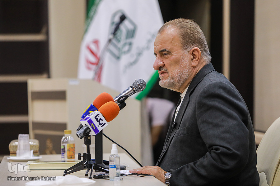 عباس سلیمی پیشکسوت قرآنی مراسم بزرگداشت پدران و مادران آسمانی جامعه قرانی عباس سلیمی پیشکسوت قرآنی مراسم بزرگداشت پدران و مادران آسمانی جامعه قرانی