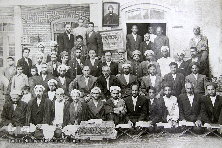 جلسه قرآن قدیمی در مشهد رد نشود////ضرورت ایجاد فرصتهای جدید در جداول پخش تلاوت صداوسیما/ عزم شبکه قرآن برای جبران