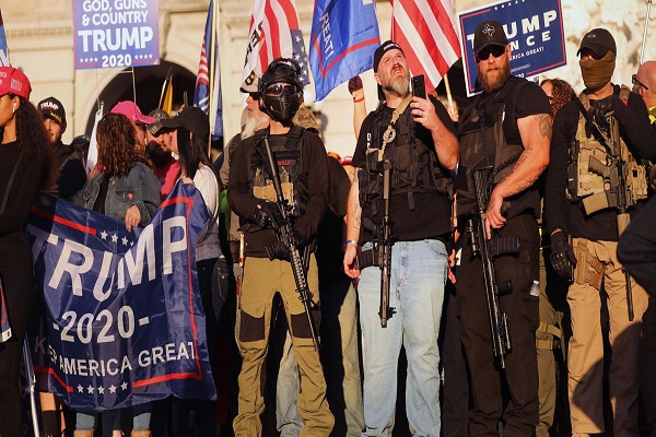 شادی طرفداران بایدن و ناراحتی حامیان ترامپ + عکس شادی طرفداران بایدن و ناراحتی حامیان ترامپ + عکس