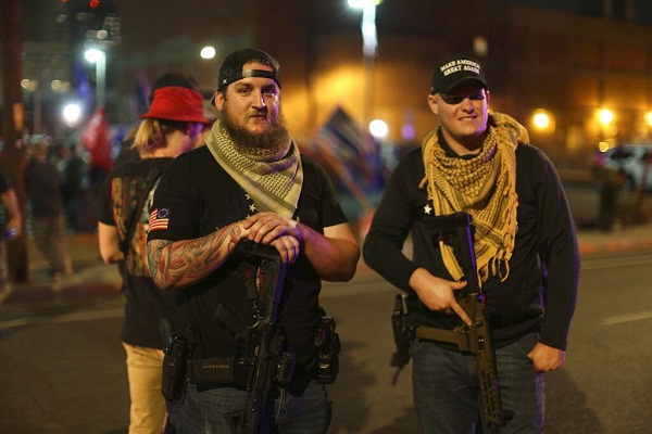 شادی طرفداران بایدن و ناراحتی حامیان ترامپ + عکس شادی طرفداران بایدن و ناراحتی حامیان ترامپ + عکس