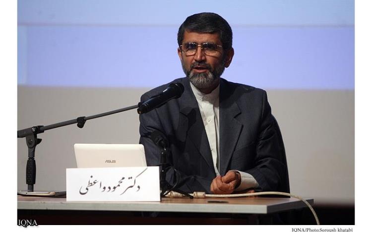 خانم کرمانی از عقل&zwnj;محوری تا جهانی&zwnj;اندیشی