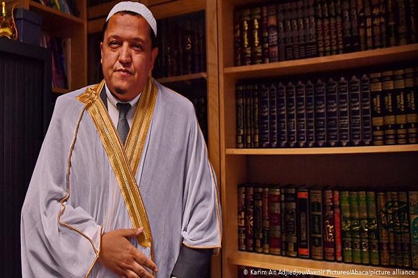 اعلان مبارزه فرانسه علیه اسلام افراطی اعلان مبارزه فرانسه علیه اسلام افراطی