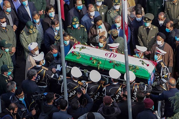 برگزاری مراسم تشییع و خاکسپاری پیکر شهید فخری&zwnj;زاده / وزیر دفاع: هیچ ترور و جنایتی بی&zwnj;پاسخ نمی&zwnj;ماند