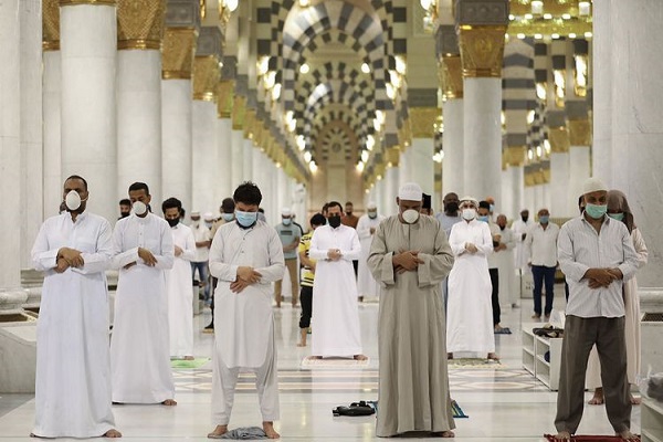 ورود اولین گروه از حجاج خارجی عمره به مدینه منوره