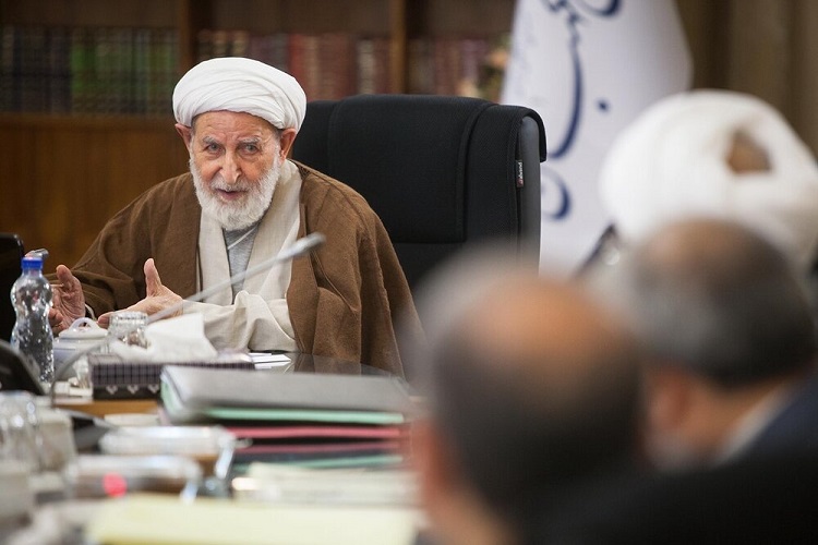 نگاهی به زندگینامه و خدمات علمی آیت&zwnj;الله محمد یزدی