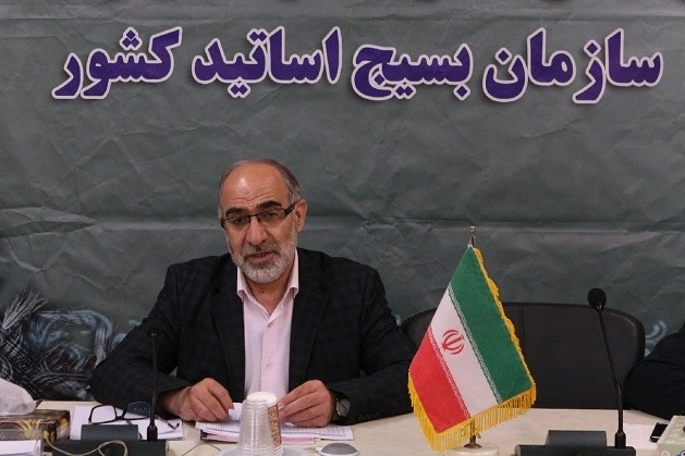 علی مرادزاده، معاون فرهنگی و اجتماعی سازمان بسیج اساتید علی مرادزاده، معاون فرهنگی و اجتماعی سازمان بسیج اساتید