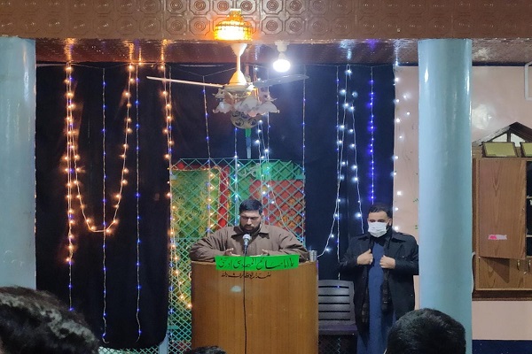 برپایی جشنهای نیمه شعبان در کشمیر برپایی جشنهای نیمه شعبان در کشمیر