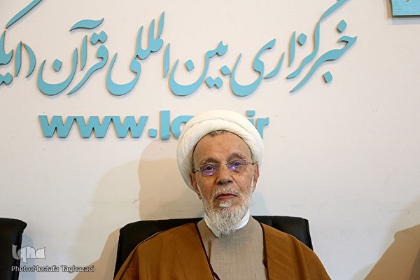 آیت&zwnj;الله هاشم هاشم&zwnj;زاده هریسی