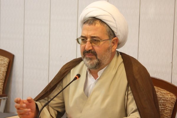 دلایل طرفداران رؤیت هلال با چشم مسلح و غیرمسلح چیست؟